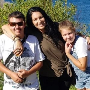 Meet your Posher, Toni maree